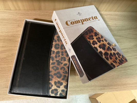 Reina Valera 1960 compacta con cierre
