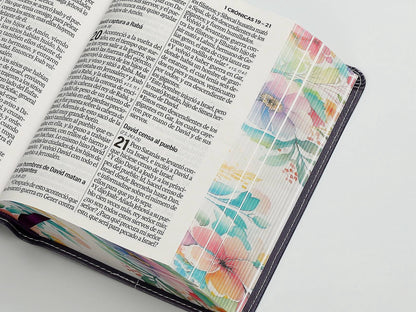 Biblia RVR60 Tamaño compacto Letra Grande 12 puntos morado